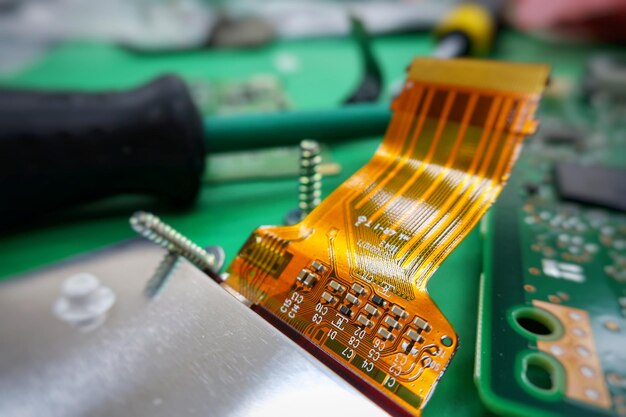 Do Motherboards Come With Screws